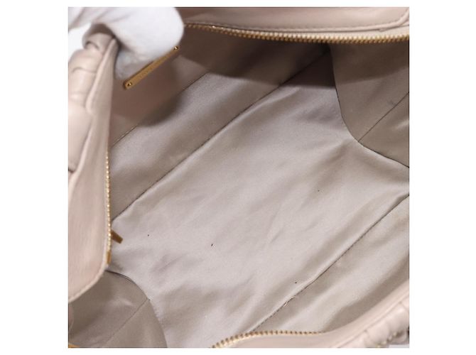 Miu Miu Convertible Matelasse Leather Medium - vista 5