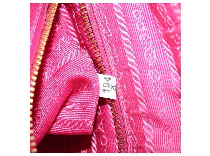 PRADA Chain Shoulder Bag Nylon Pink Gold Auth 210244 - Jerrillo - vista 12