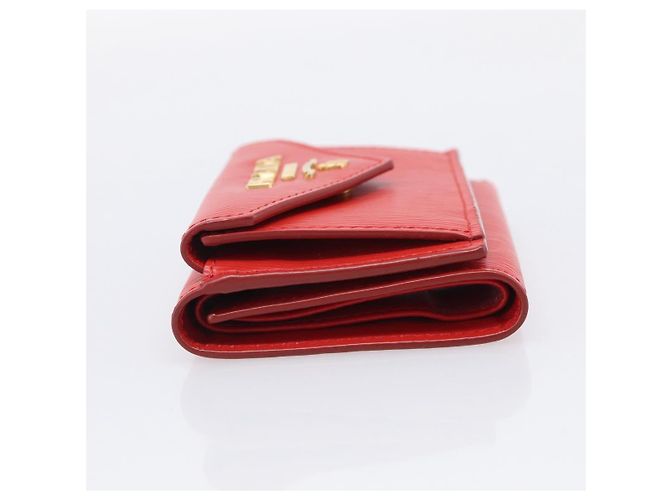 PRADA Trifold Wallet Leather Red Gold Tone Auth 212128M - Jerrillo - vista 4