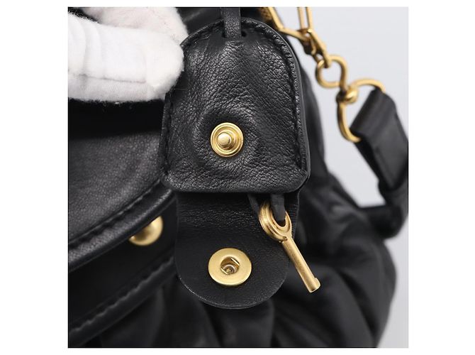 Miu Miu Gathered Hand Bag Leather 2way Black Gold Auth 213459V - Jerrillo - vista 9