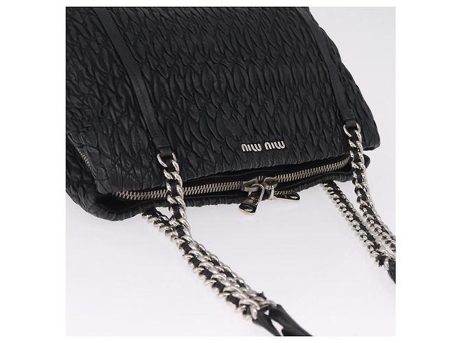 Miu Miu Matelasse Chain Shoulder Bag Leather Black Silver Auth 210230A - Jerrillo - vista 6