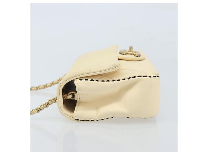 Chanel Resin Elegant Chain Flap Quilted Lambskin Small - vista 4
