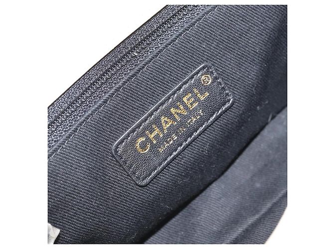 Chanel Resin Elegant Chain Flap Quilted Lambskin Small - vista 6
