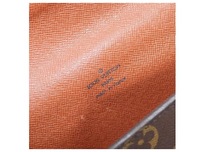 Louis Vuitton Pochette Arche Waist Monogram Canvas - vista 6