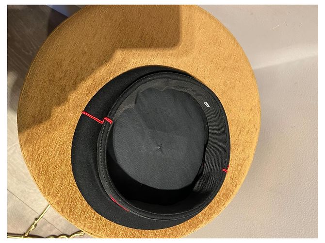 Chanel Cappello da marinaio in lana nero e rosso - vista 6