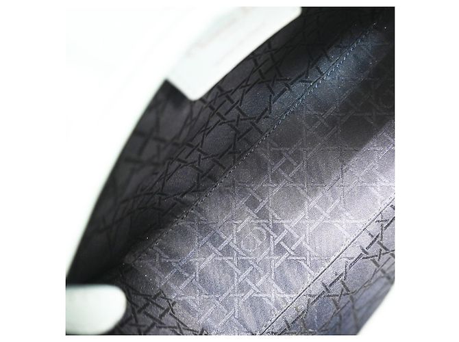 Christian Dior Lady Dior Cannage Quilt Lambskin Medium - vista 5