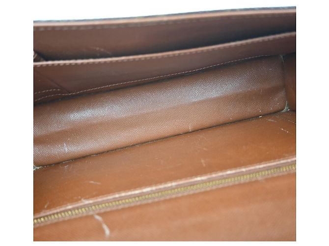 Louis Vuitton Dame Pochette Monogram Canvas GM - vista 5