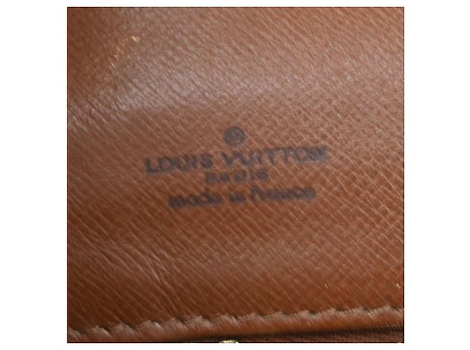 Louis Vuitton Dame Pochette Monogram Canvas GM - vista 6