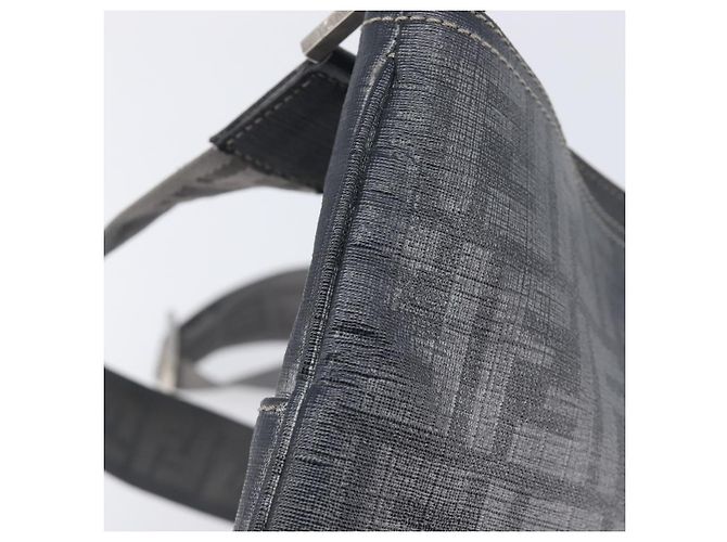 FENDI Zucca Canvas Shoulder Bag PVC Silver Black 7VA247 Auth 213441 - Jerrillo - vista 9