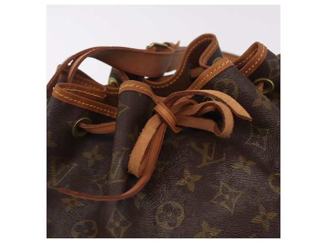 LOUIS VUITTON Monogram Petit Noe Shoulder Bag M42226 LV Auth 211205 - Jerrillo - vista 18