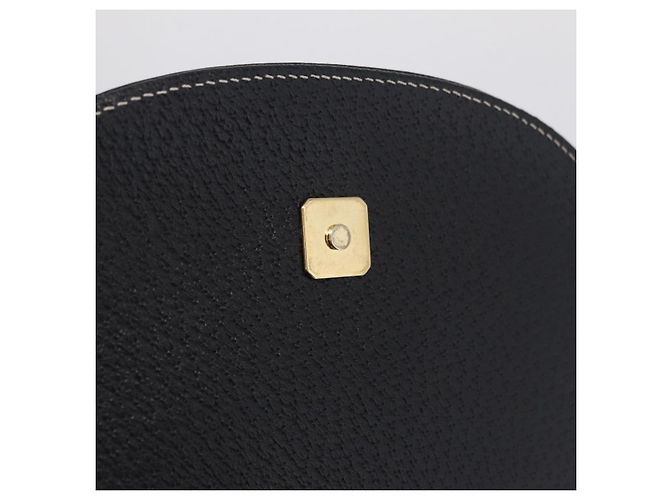 FENDI Shoulder Bag Leather Black Gold Auth 212099V - Jerrillo - vista 18