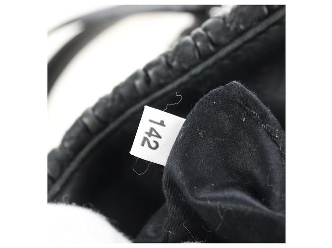 Miu Miu Matelasse Chain Shoulder Bag Leather 2way Black Silver Auth 213427M - Jerrillo - vista 11