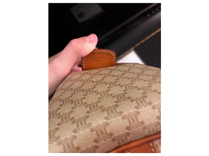 Céline Celine Borsa Boston Macadam in Tela Monogramma e Pelle Marrone - vista 5