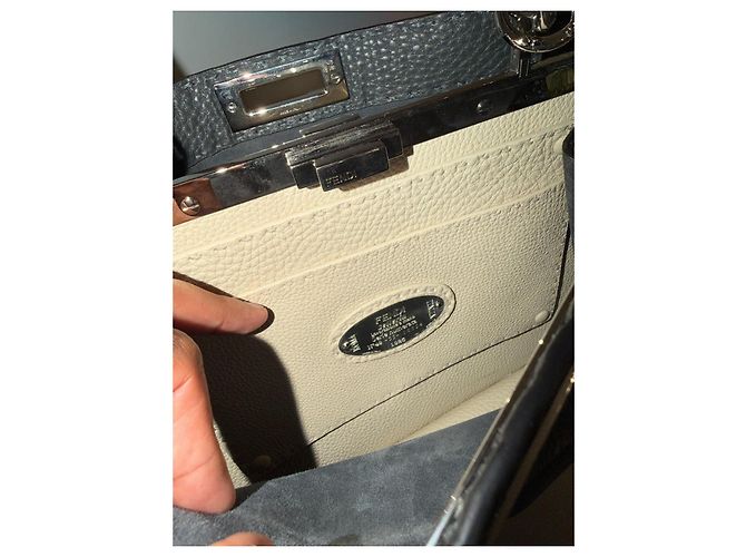 Fendi Peekaboo ISeeU Medium Selleria grigio - vista 9
