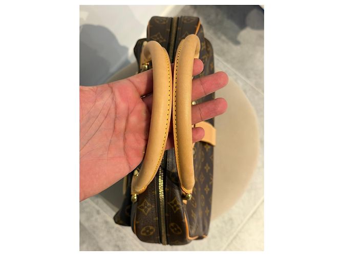 Louis Vuitton Manhattan GM Monogram - vista 12
