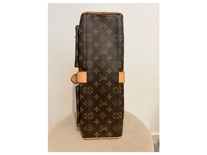 Louis Vuitton Manhattan GM Monogram - vista 9