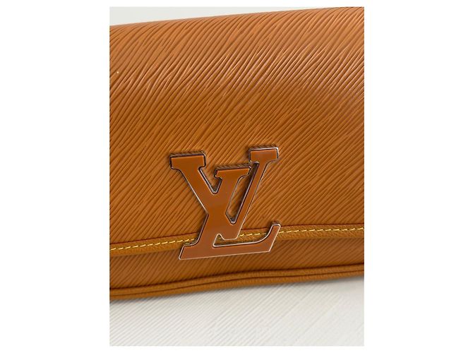 Louis Vuitton Buci pelle Epi cognac - vista 7