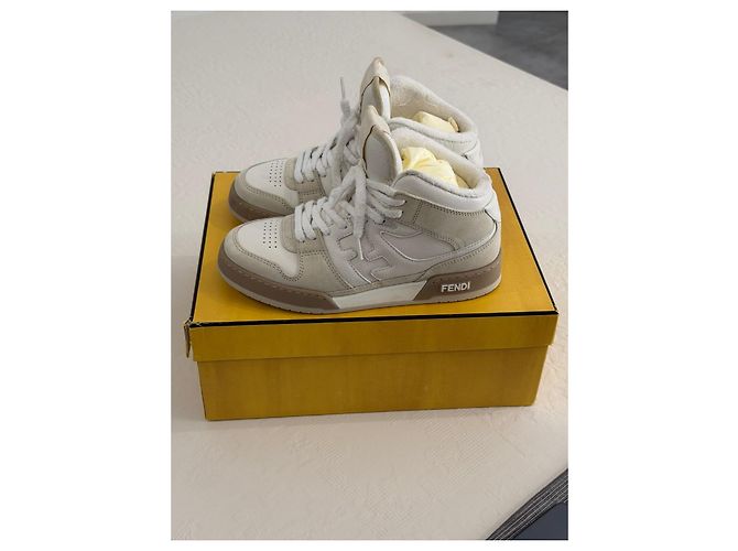 Fendi Match sneakers alte in pelle e suede - vista 6