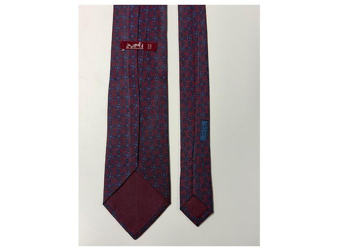 Hermès bordeaux silk tie geometric pattern - view 5