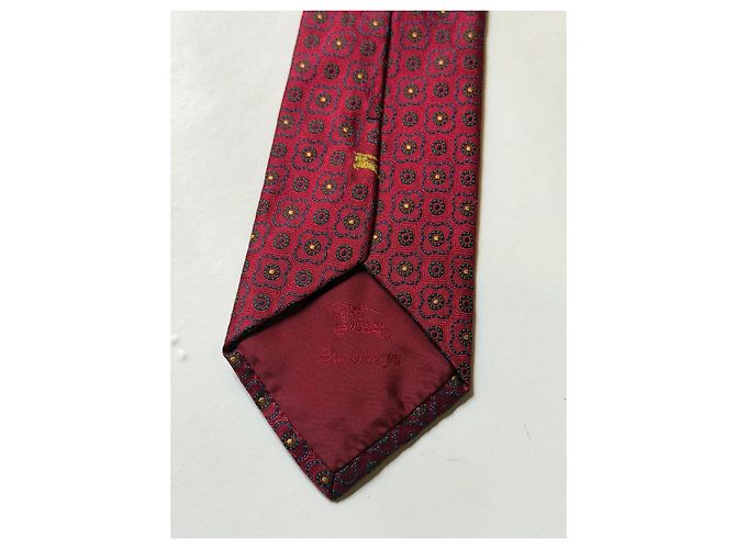 Burberry cravatta in seta rossa - vista 5