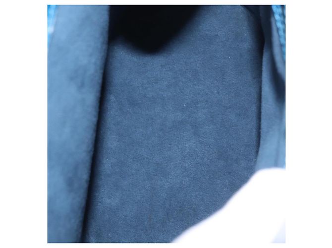 Louis Vuitton Cluny Epi Leather - vista 5