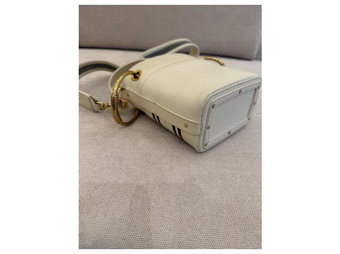 Chloé Borsa a Secchiello in Pelle Bianca a Righe - vista 6