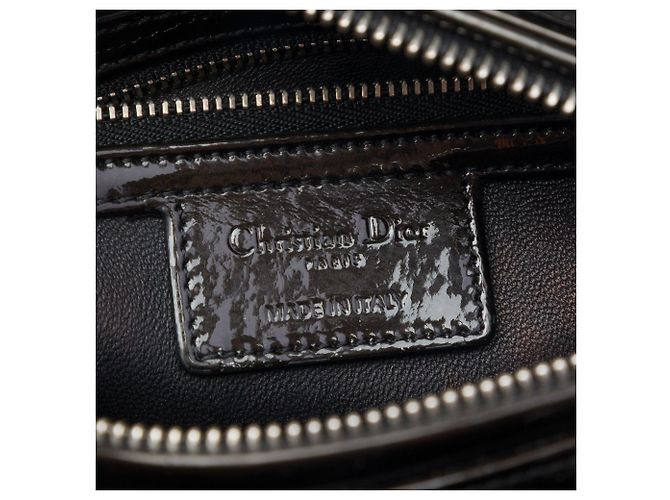 Borsa Lady Dior Medium in vernice viola - vista 5