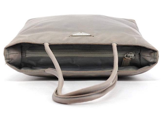 Prada Borsa Tote B7352 Grey Tessuto City Nylon - vista 4