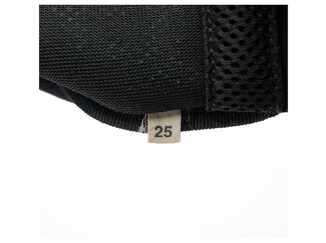 Miu Miu Borsa Tote Grande in Rete Nera - vista 10