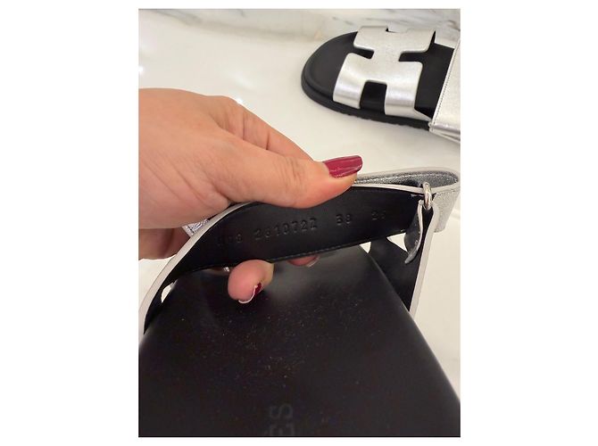 Hermès Chypre Sandali Pelle Argento - vista 5