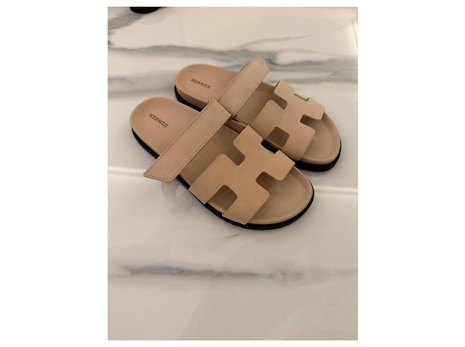 Hermès Chypre Sandali in Camoscio Rosa - vista 4