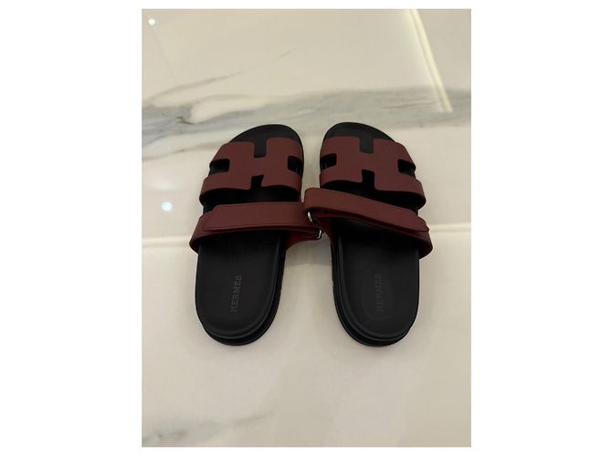 Hermès Chypre Leder-Sandalen - Ansicht 2