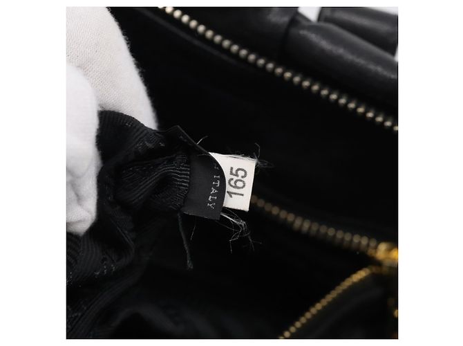 Prada Gaufre Convertible Nappa Leather Medium - Ansicht 7