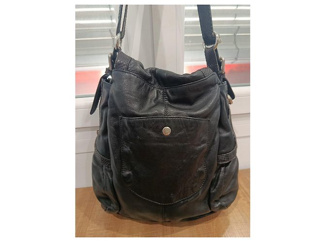 Jimmy Choo für H&M schwarze Leder-Schultertasche mit Python-Details - Ansicht 4