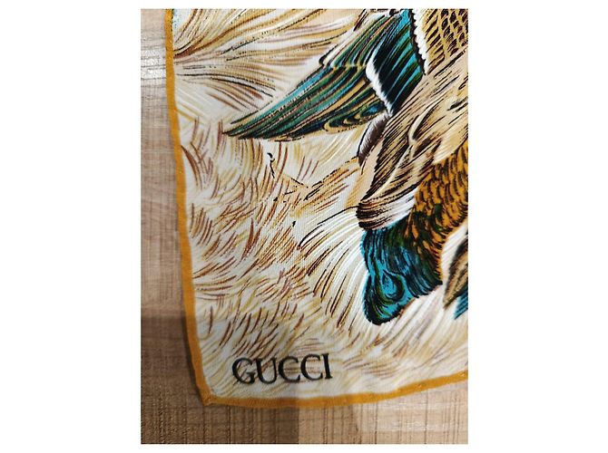 Gucci Seidentuch mit Enten-Print - Ansicht 2