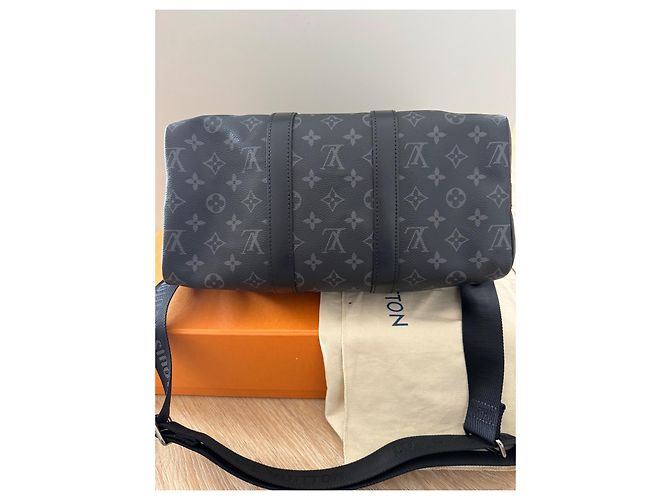 Louis Vuitton Keepall Bandouliere 45 Monogram Eclipse - vue 9
