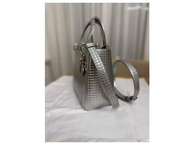 Dior Lady Dior borsa in pelle argentata - vista 2