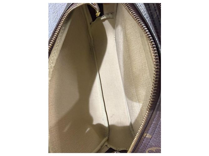 Louis Vuitton Reporter PM Borsa a Tracolla Monogram Canvas - vista 13