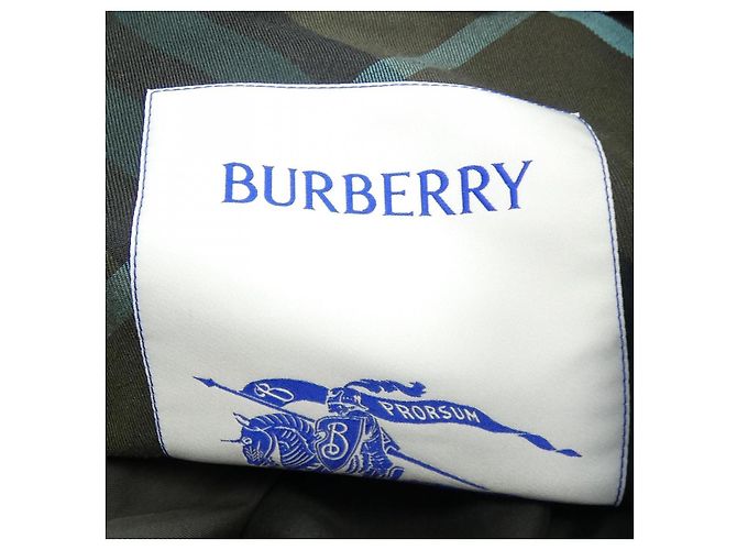 Gabardina Burberry Verde Khaki - vista 4
