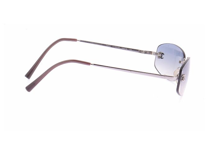 Chanel Sonnenbrille mit blauem Verlaufsglas - Ansicht 4