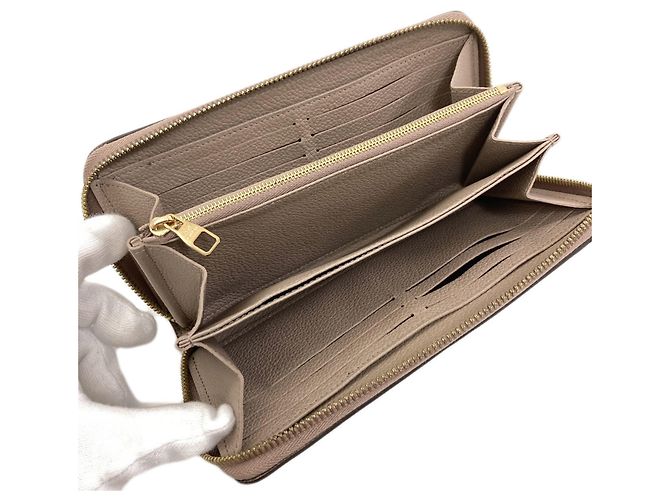 Louis Vuitton Long Wallet - view 4