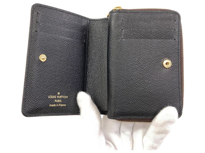 Portafoglio bi-fold Louis Vuitton Monogram Reverse - vista 4