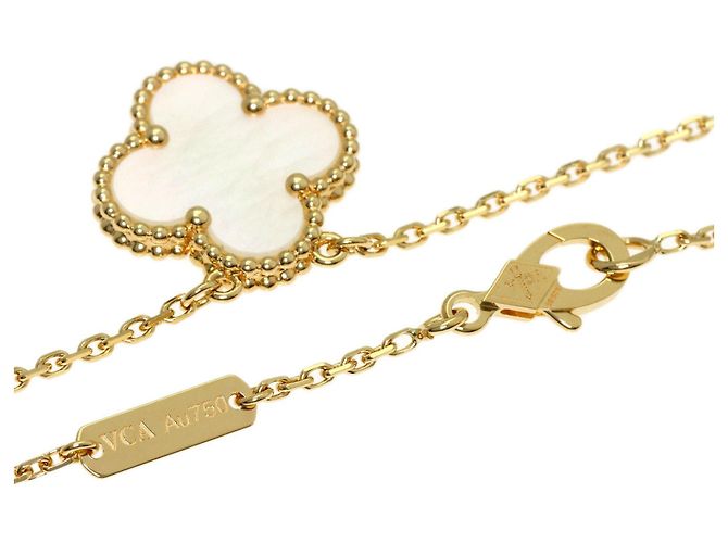 Collana Van Cleef & Arpels Alhambra in madreperla - vista 2