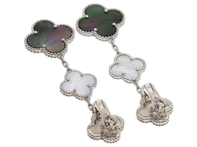 Van Cleef & Arpels Magic Alhambra 3-Motif Shell Chalcedony Ohrringe - Ansicht 2