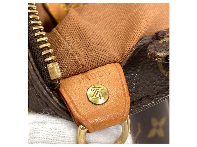 Louis Vuitton M51151 Cabas Mezzo Tote Bag - vista 7