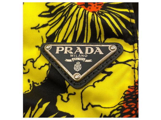 Bolso Tote Prada VA0905 Logo Hardware Flower - vista 8