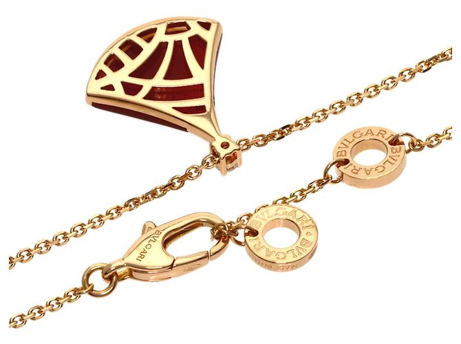 Bulgari Collana Bvlgari Diva's Dream Diamanti e Corniola - vista 2