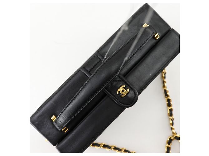 Borsa a tracolla Chanel in pelle matelassé nera - vista 5