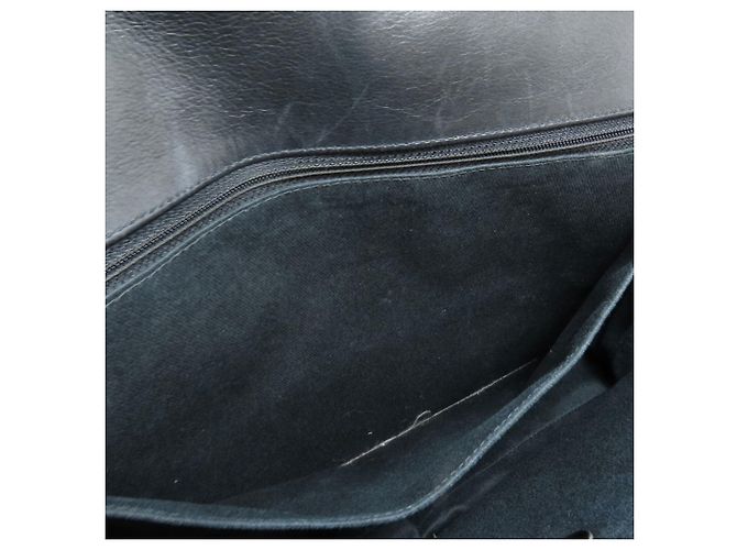 Borsa a tracolla Chanel in pelle Matelassé - vista 10