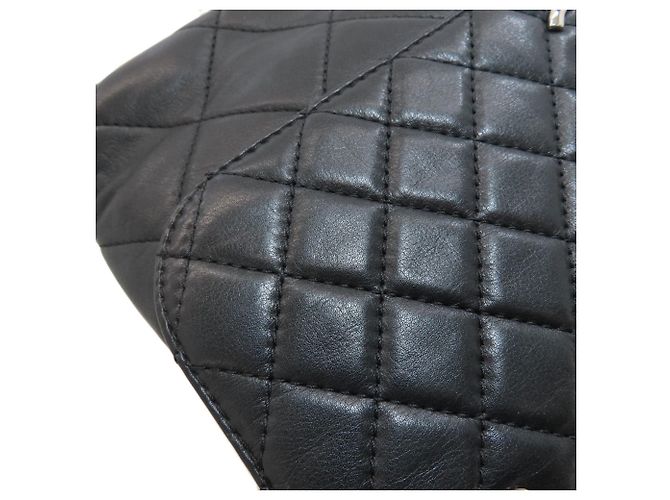Borsa a tracolla Chanel in pelle Matelassé - vista 14
